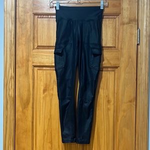 ECHT Black Leggings With Pockets size Small Fits like XS
